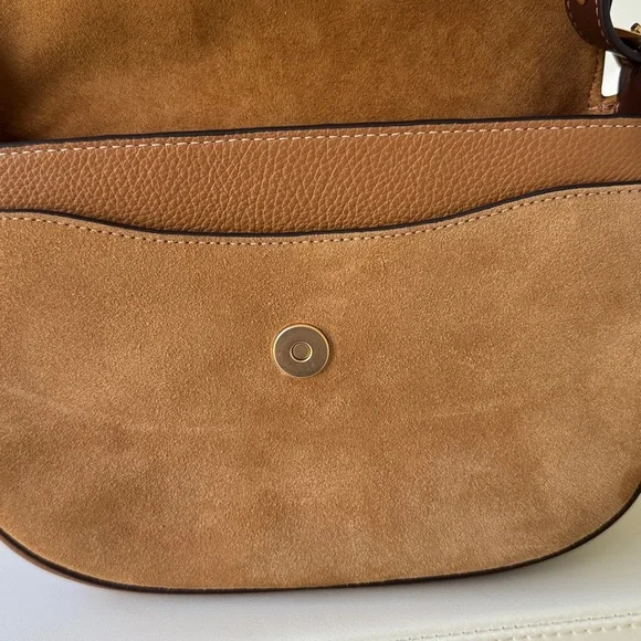 ✨Coach Macie Suede Colorblock Cream and Brown Leather Crossbody Bag - New - Picture 7 of 12